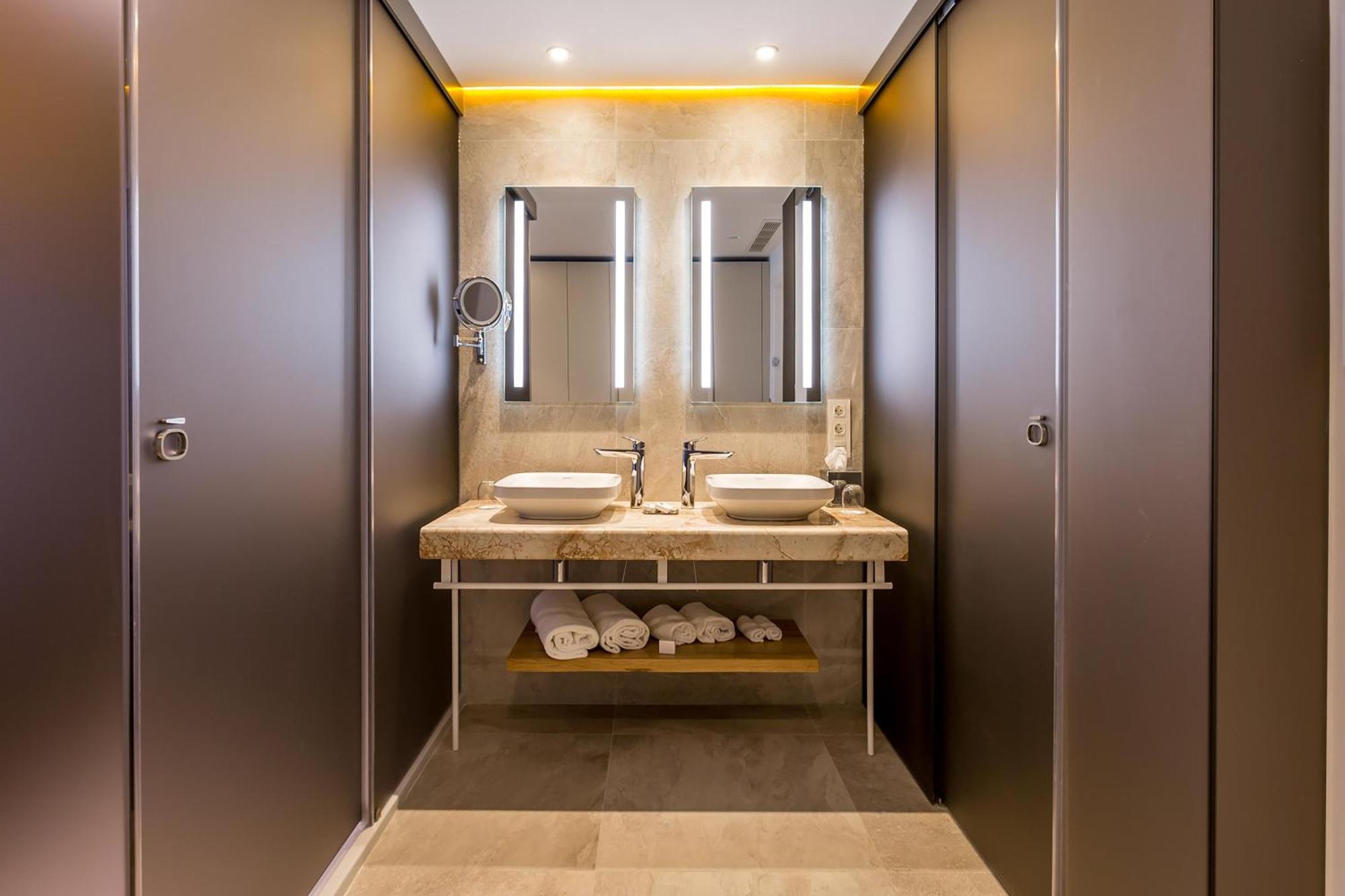 Leiro Sky Suite